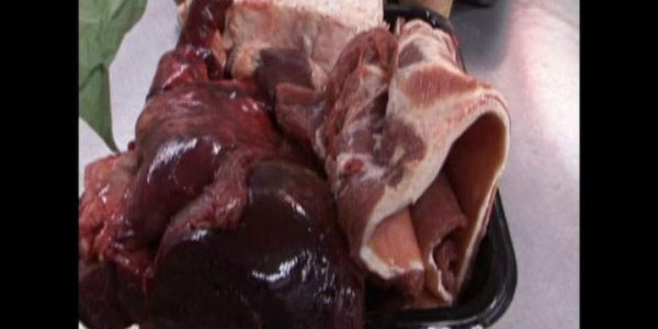 دانلود مستند بریتانیا از مجموعه خوارکی های عجیب و غریب