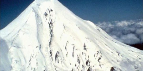 دانلود مستند کوه سینت هلنس از مجموعه آفرینش زمین