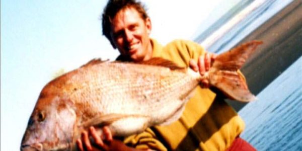 دانلود مستند ماهیگیری فوق العاده از مجموعه در دام قلاب