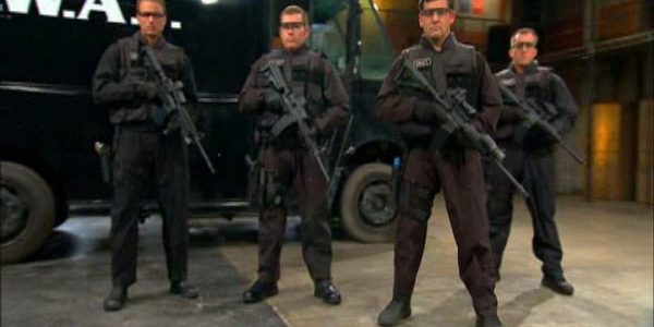 دانلود مستند پلیس های برتر از مجموعه علم نبرد
