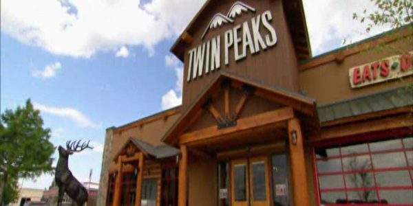 دانلود مستند Twin Peaks از مجموعه رییس نامحسوس