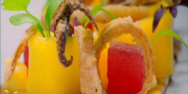 دانلود مستند تونی و اولی از مجموعه آشپزی؛ از دکه تا رستوران