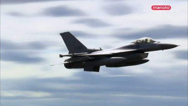 دانلود مستند اف-16 فالکون از مجموعه جنگجویان آسمان با دوبله شبکه منوتو