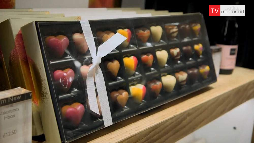 Chocolate Hotel 1 and 2 of the special program set دانلود مستند هتل شکلات 1 و 2 از مجموعه ویژه برنامه با دوبله شبکه منوتو