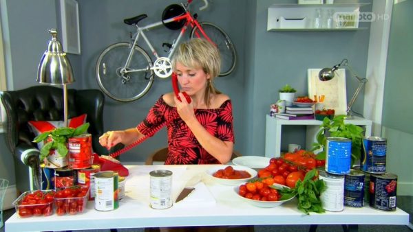 دانلود مستند گوجه فرنگی، ژلاتین و پروبیوتیک ها از مجموعه دنیای ناشناخته خوراکی ها با دوبله شبکه منوتو