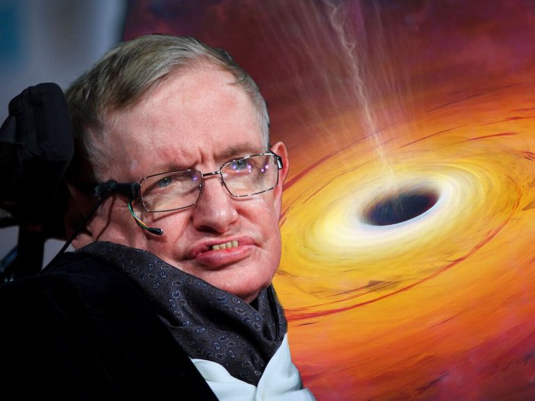 استیون هاوکینگ و سیاه چاله ها