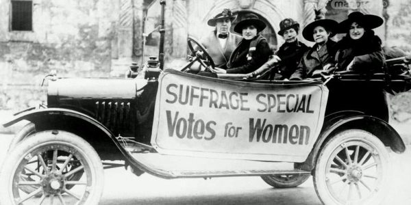 دانلود مستند زنان آمریکا و حق رای 1 و 2 از مجموعه ویژه برنامه با دوبله شبکه منوتو