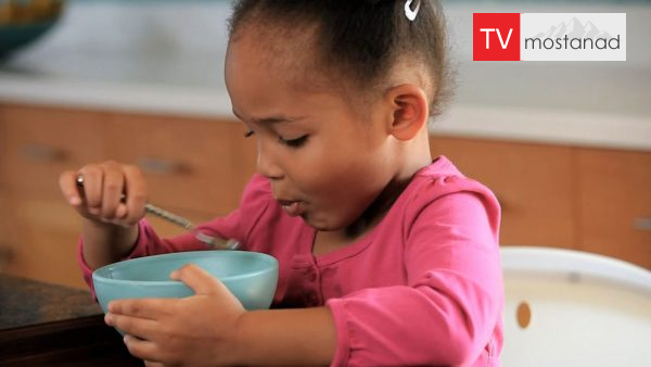 What Are We Feeding Our Kids دانلود مستند چه غذایی به فرزندانمان میدهیم؟ از مجموعه ویژه برنامه با دوبله شبکه منوتو