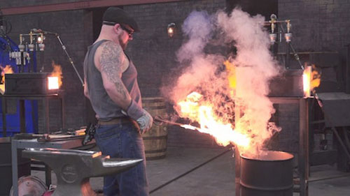 دانلود مستند چاقوی شاخ گوزن از مجموعه آهن در آتش با دوبله شبکه من و تو